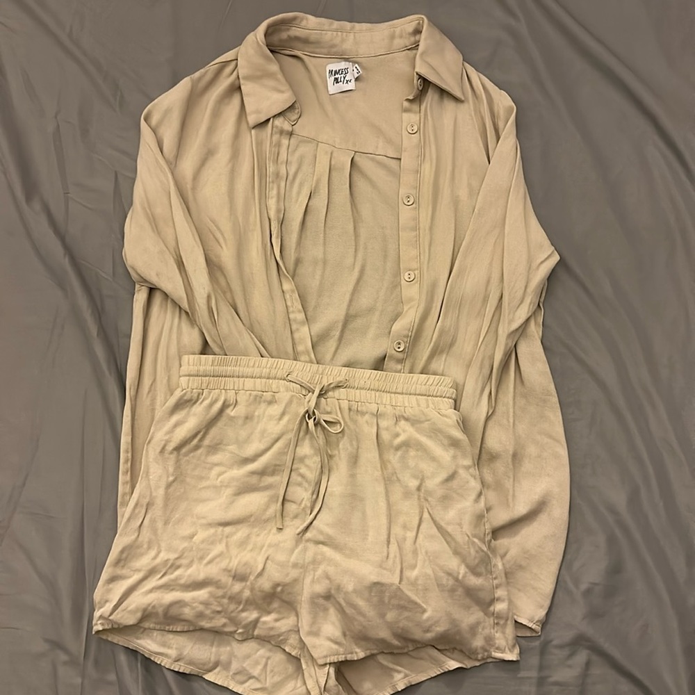 Women’s princess polly linen set